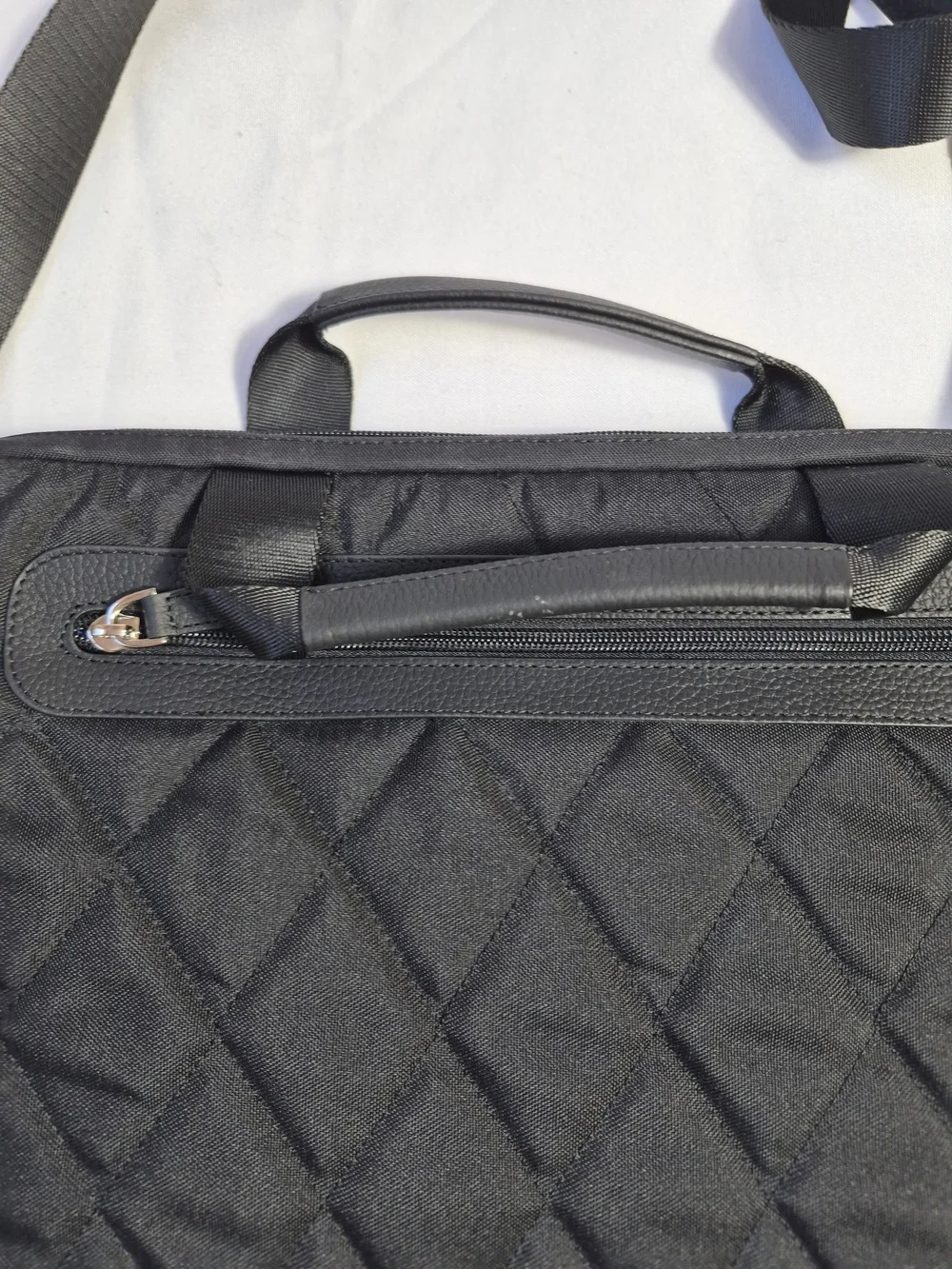 Black Quilted Laptop Bag with Shoulder Strap - Unbranded